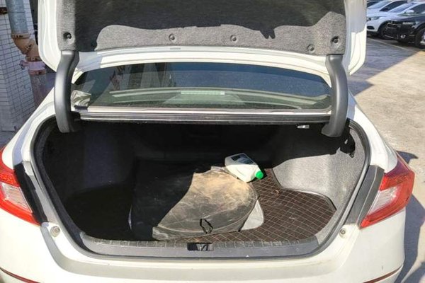 Honda Accord 2018, 66900 км, за 13376 USD - фото 22