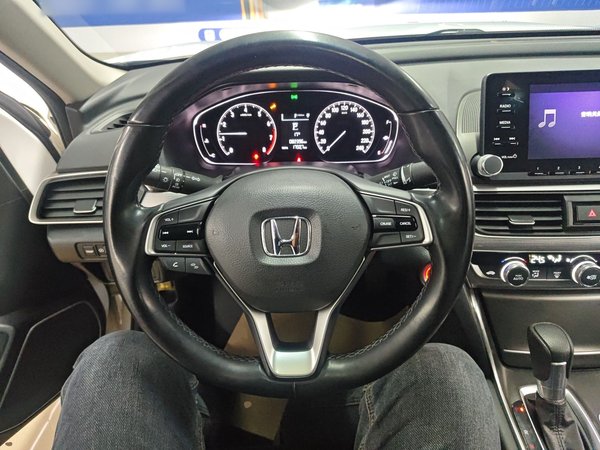 Honda Accord 2018, 82400 км, за 16442 USD - фото 15