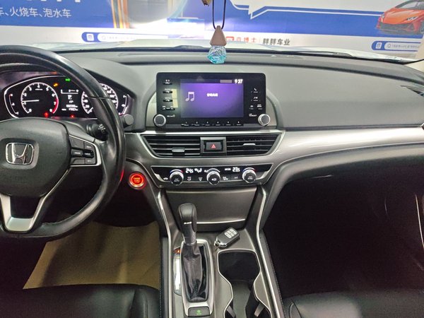 Honda Accord 2018, 82400 км, за 16442 USD - фото 21