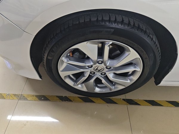 Honda Accord 2018, 82400 км, за 16442 USD - фото 11