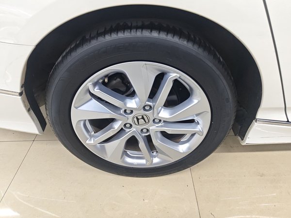 Honda Accord 2018, 82400 км, за 16442 USD - фото 9