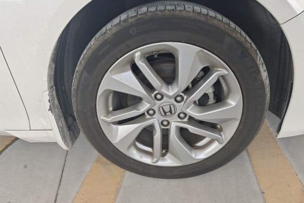 Honda Accord 2018, 97100 км, за 14619 USD - фото 8