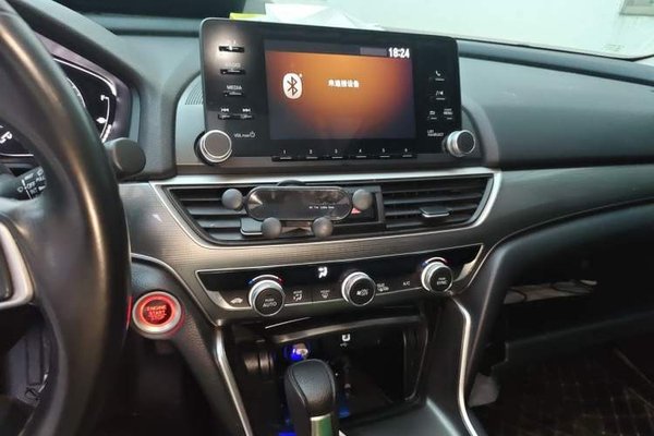 Honda Accord 2018, 97300 км, за 13911 USD - фото 14