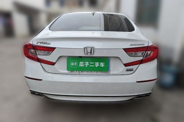 Honda Accord 2018, 97300 км, за 13911 USD