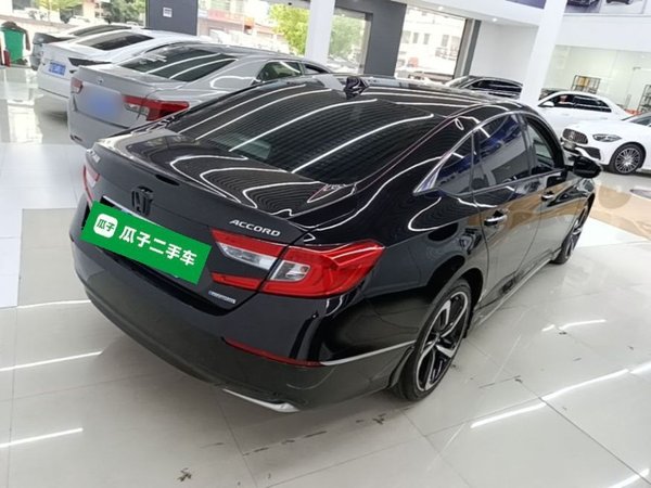 Honda Accord 2018, 71900 км, за 16589 USD - фото 6