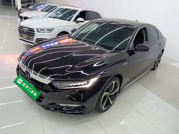 Honda Accord · 2018 год