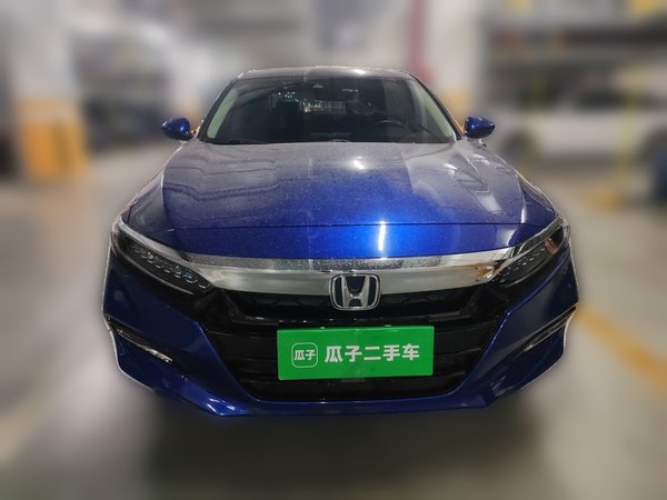 Honda Accord 2018, 129800 км, за 12984 USD