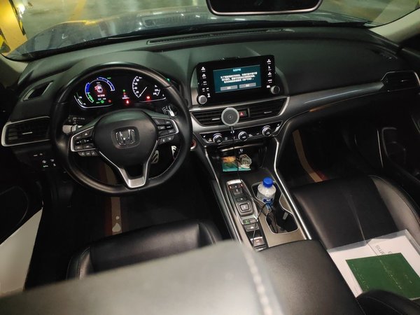 Honda Accord 2018, 129800 км, за 12984 USD - фото 10