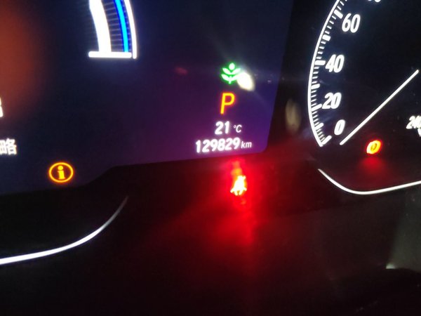 Honda Accord 2018, 129800 км, за 12984 USD - фото 13