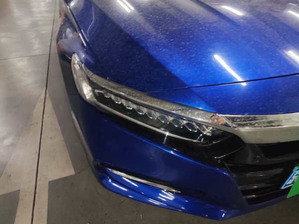 Honda Accord 2018, 129800 км, за 12984 USD - фото 7