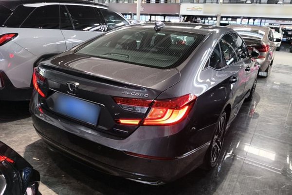 Honda Accord 2018, 148100 км, за 14922 USD - фото 6