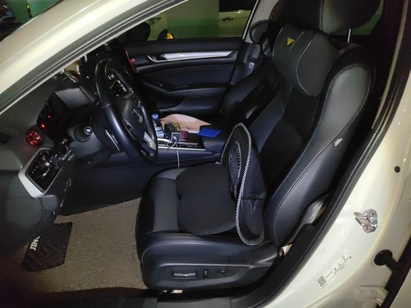 Honda Accord 2018, 27100 км, за 14621 USD - фото 16