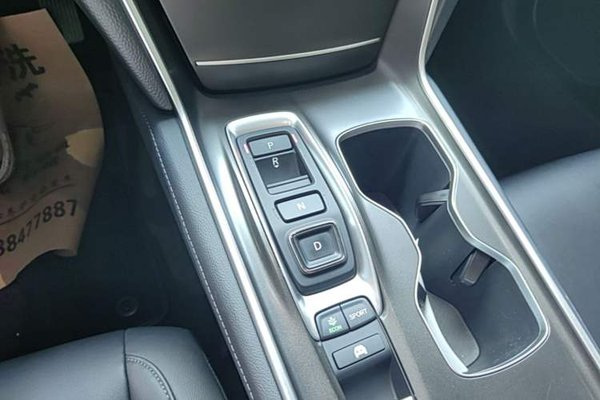 Honda Accord 2018, 57699 км, за 17099 USD - фото 16