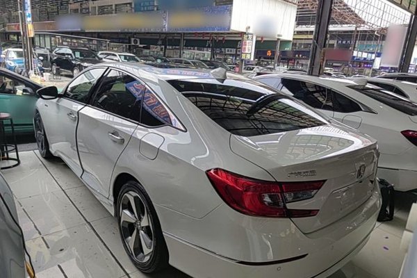 Honda Accord 2018, 57699 км, за 17099 USD