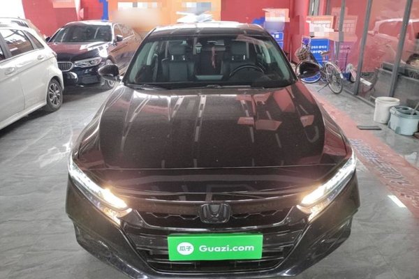 Honda Accord 2021, 85900 км, за 14673 USD