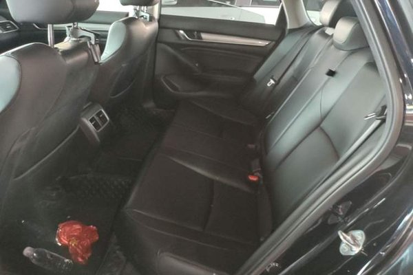 Honda Accord 2021, 85900 км, за 14673 USD - фото 20