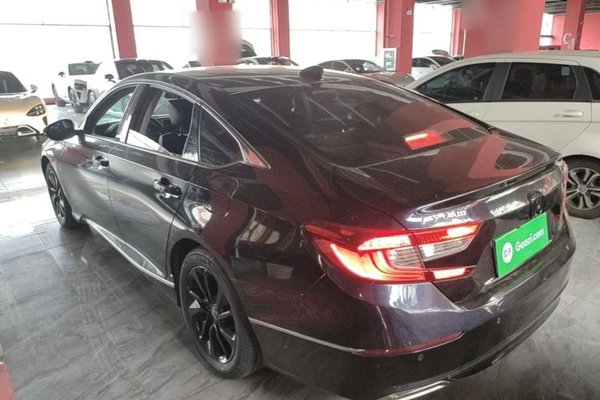 Honda Accord 2021, 85900 км, за 14673 USD