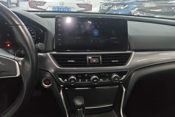 Honda Accord 2022, 36500 км, за 18601 USD - фото 21