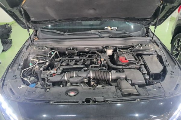Honda Accord 2022, 40700 км, за 19134 USD - фото 24