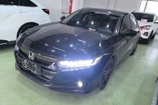 Honda Accord · 2022 год