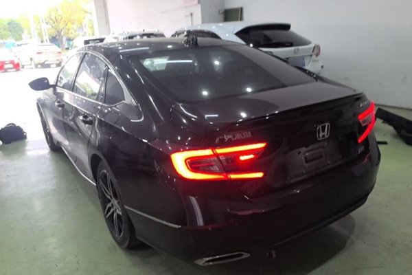 Honda Accord 2022, 40700 км, за 19134 USD