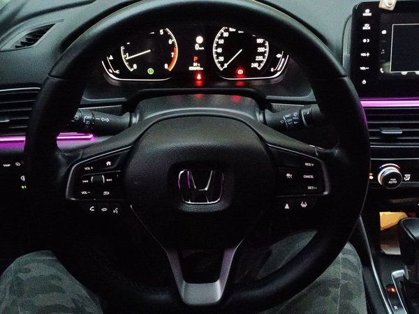 Honda Accord 2022, 30600 км, за 17821 USD - фото 9