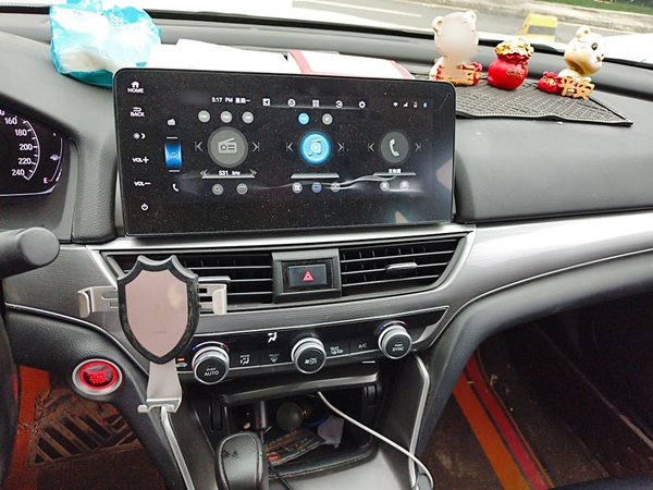 Honda Accord 2022, 111100 км, за 16327 USD - фото 14