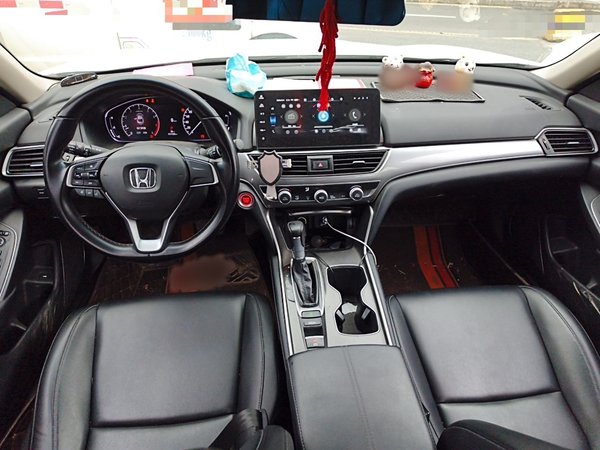 Honda Accord 2022, 111100 км, за 16327 USD - фото 20