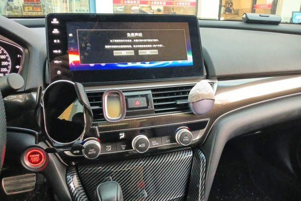 Honda Accord 2022, 20900 км, за 18721 USD - фото 14