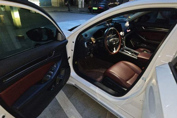 Honda Accord 2022, 44800 км, за 18794 USD