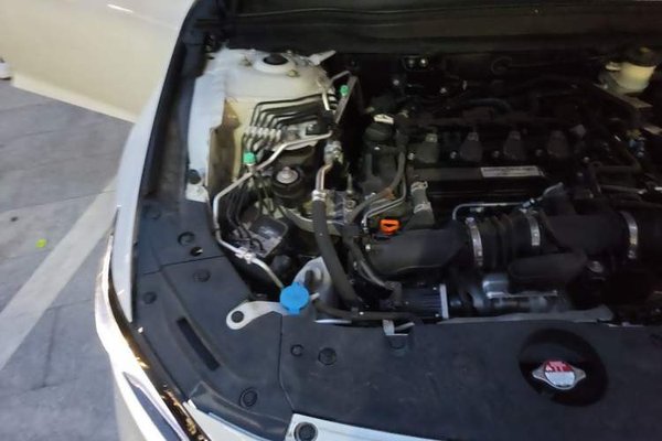 Honda Accord 2022, 44800 км, за 18794 USD - фото 10