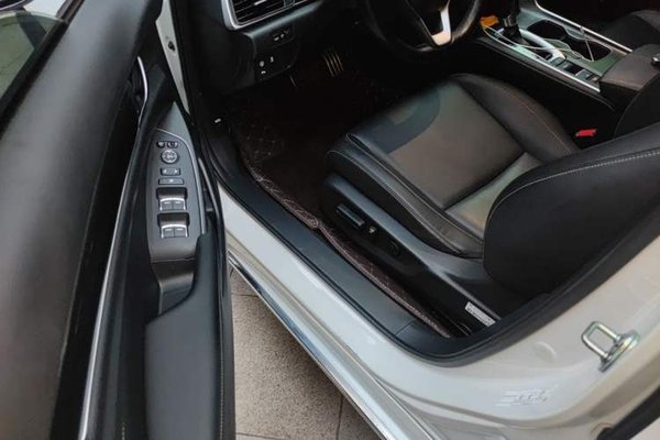 Honda Accord 2022, 93500 км, за 15319 USD - фото 16