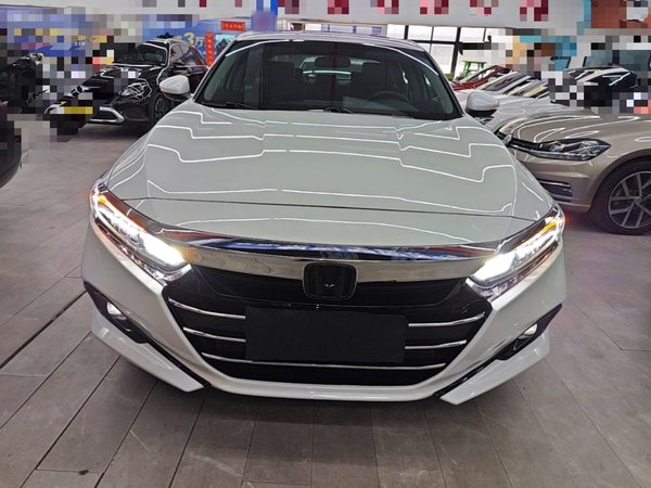 Honda Accord 2022, 93500 км, за 15567 USD
