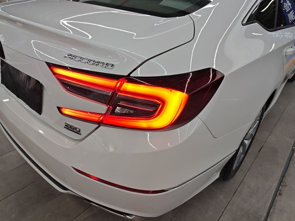 Honda Accord 2022, 93500 км, за 15567 USD - фото 7