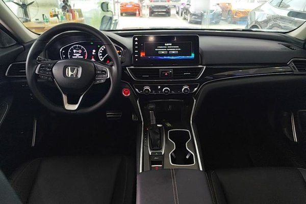 Honda Accord 2022, за 19323 USD - фото 13
