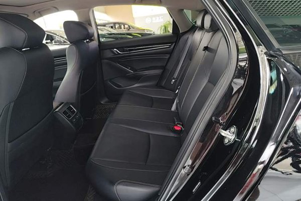 Honda Accord 2022, за 19323 USD - фото 20