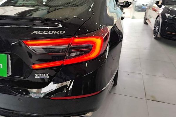 Honda Accord 2022, за 19323 USD - фото 7