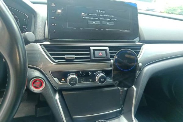 Honda Accord 2022, 106600 км, за 16795 USD - фото 14