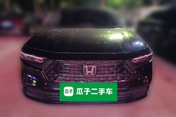 Honda Accord 2023, 21700 км, за 16957 USD