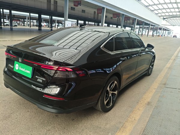 Honda Accord 2023, 22300 км, за 19932 USD - фото 7