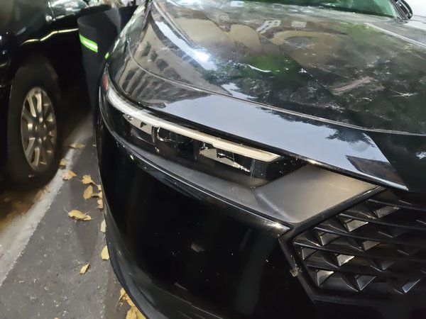 Honda Accord 2023, 9800 км, за 20649 USD