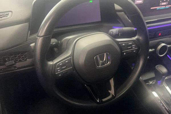 Honda Accord 2023, 26900 км, за 19515 USD - фото 8