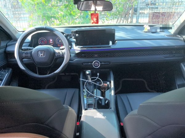 Honda Accord 2024, 11500 км, за 18095 USD - фото 10
