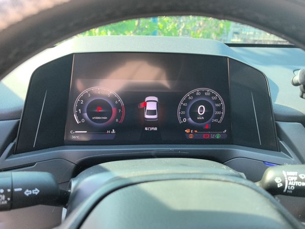 Honda Accord 2024, 11500 км, за 18095 USD - фото 12