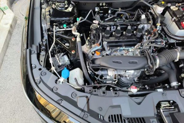 Honda Accord 2024, 16600 км, за 17038 USD - фото 23