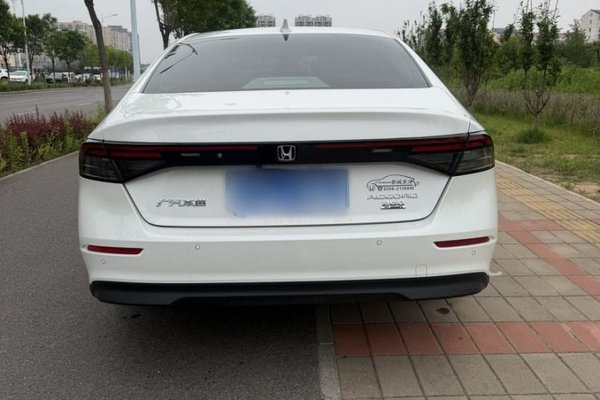 Honda Accord 2025, 3800 км, за 20383 USD - фото 6