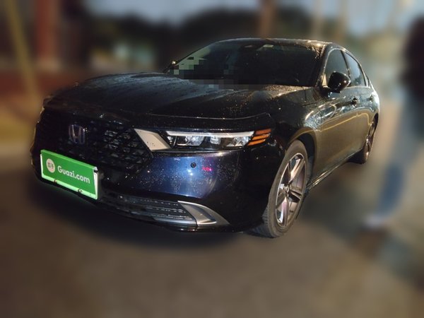 Honda Accord New Energy 2023, 33700 км, за 20975 USD