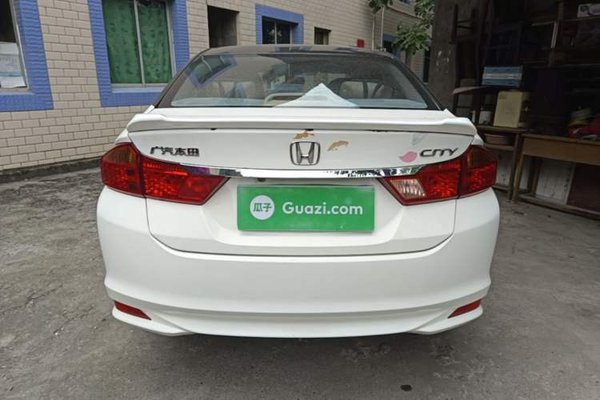 Honda City 2015, 104200 км, за 7761 USD