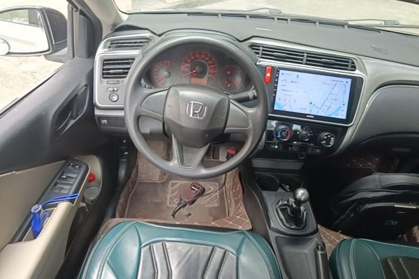 Honda City 2015, 104200 км, за 7761 USD - фото 13