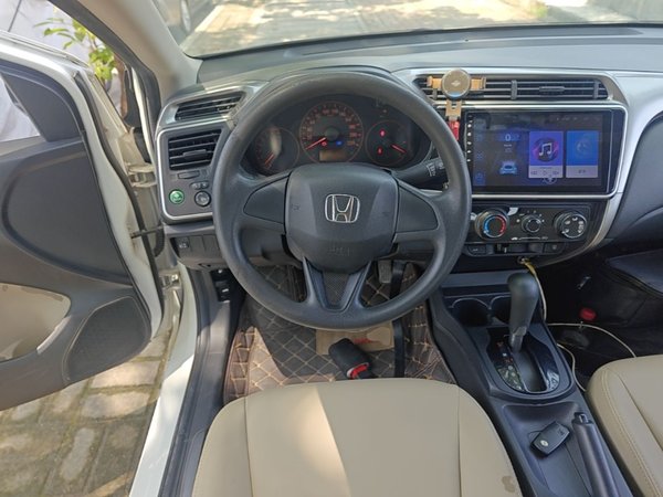 Honda City 2015, 188000 км, за 5618 USD - фото 14